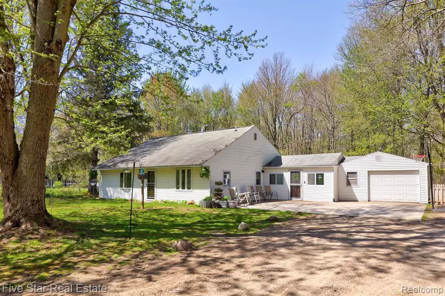 8960 Murphy Lake Road, Arbela Twp, MI 48768