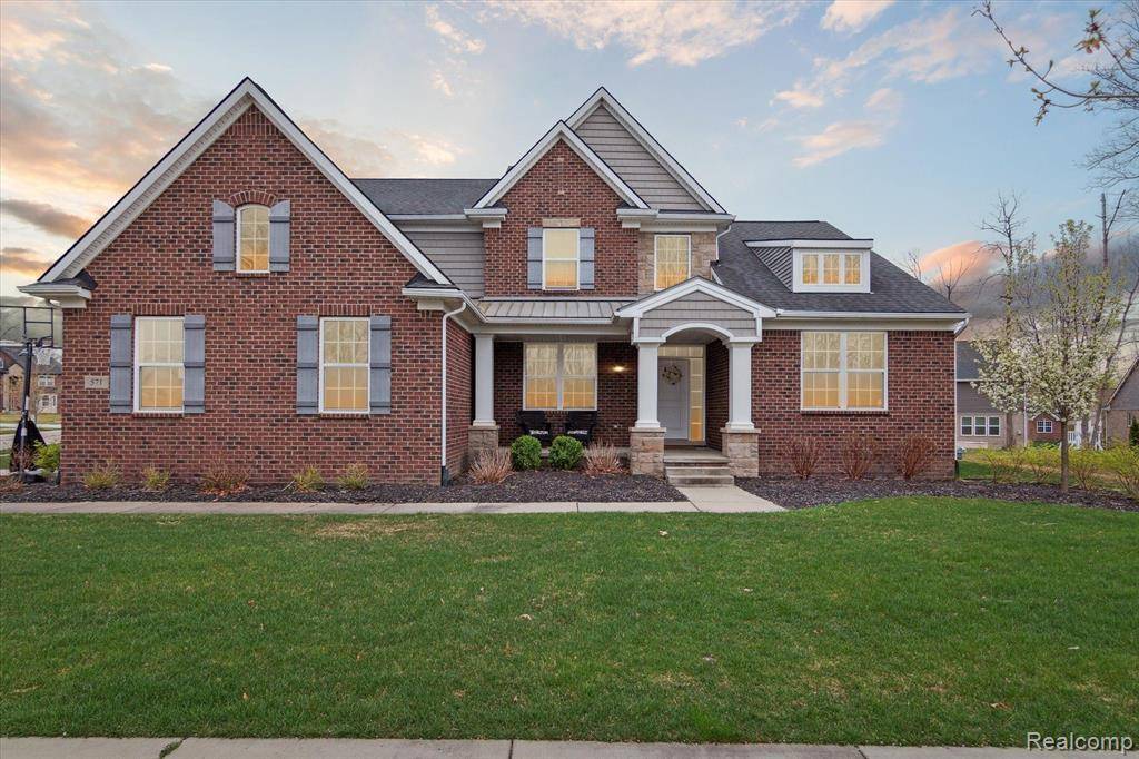 571 HUDSON Circle, South Lyon, MI 48178