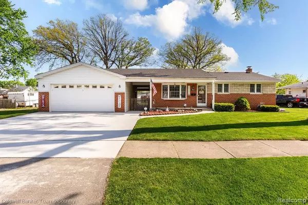 28613 DONNELLY Street, Garden City, MI 48135