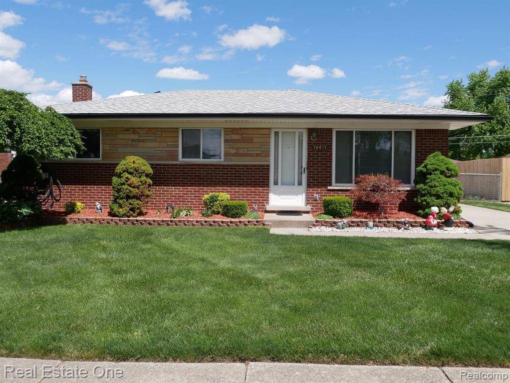 18431 Kenna Drive, Clinton Twp, MI 48035