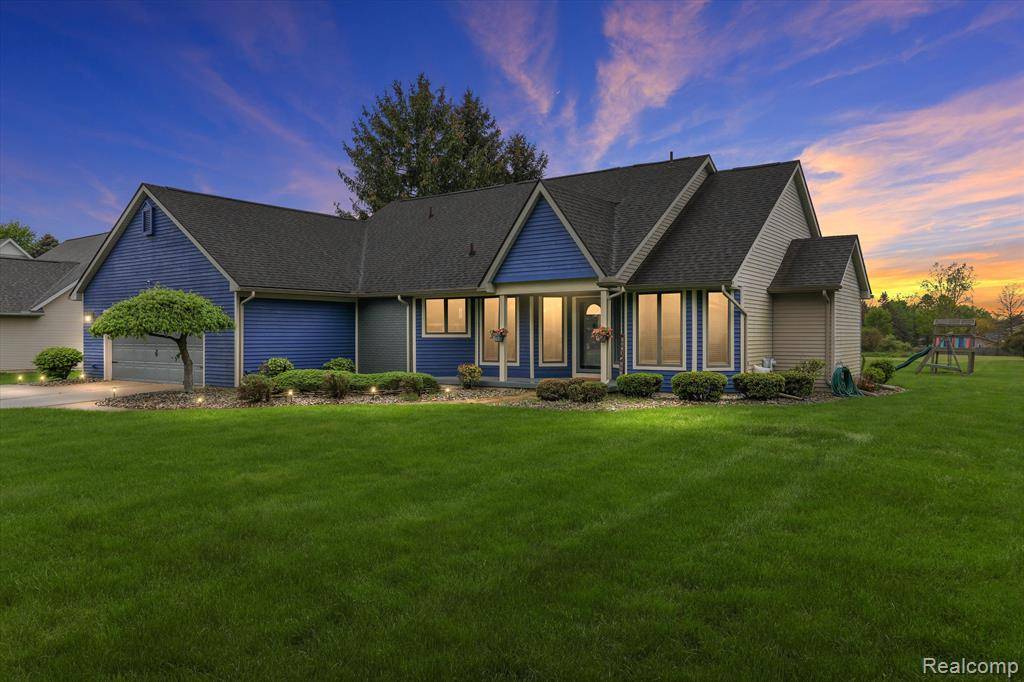 2355 LOST CREEK Drive, Clayton Twp, MI 48433