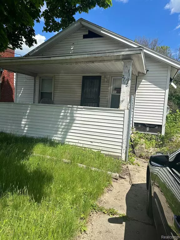 2718 DUPONT Street,  Flint,  MI 48504