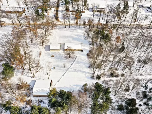 Howell Twp, MI 48855,2185 ARMOND Road