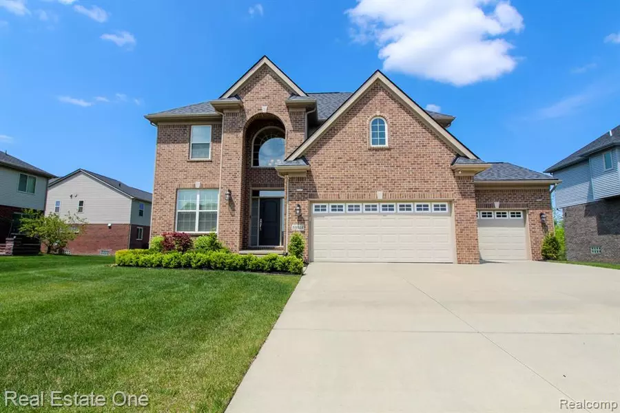 50944 SEVILLA Circle, Novi, MI 48374