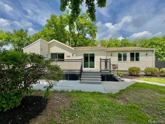 30526 ELMWOOD Street, Garden City, MI 48135