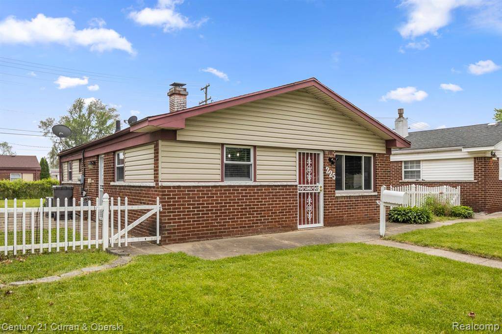 225 SUBURBAN Street, Ecorse, MI 48229