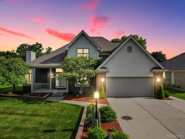 38550 ALMA Lane,  Westland,  MI 48185