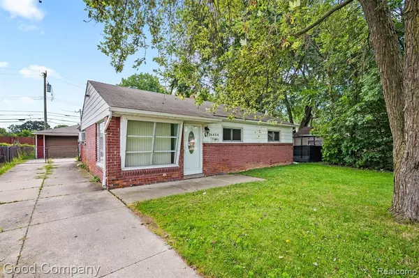 26456 BARNES Street, Roseville, MI 48066