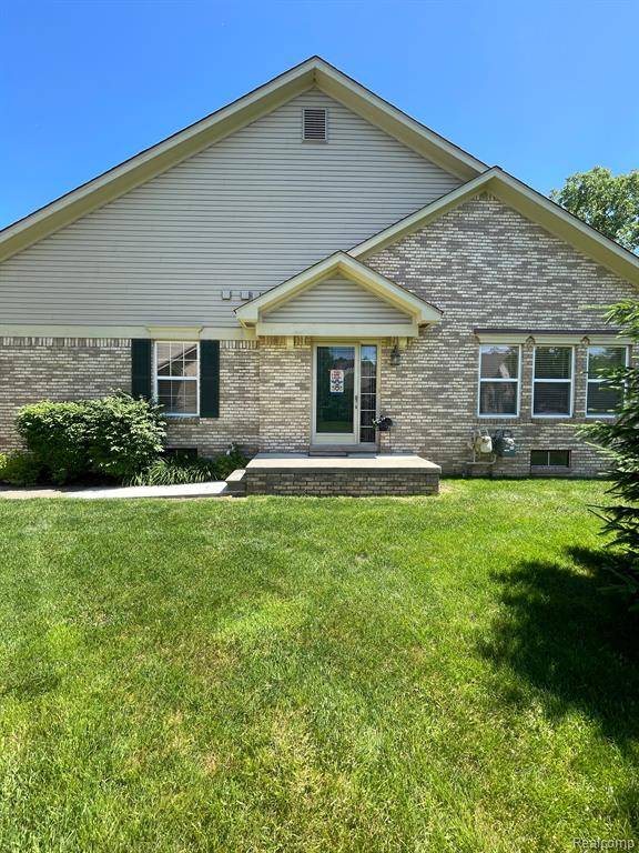 29691 REED Drive,  Huron Twp,  MI 48134