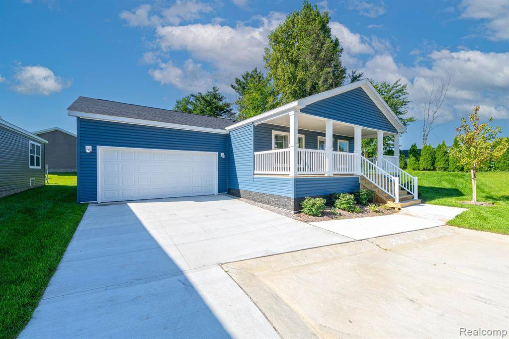 Lapeer Twp, MI 48446,2756 NAPLES Court