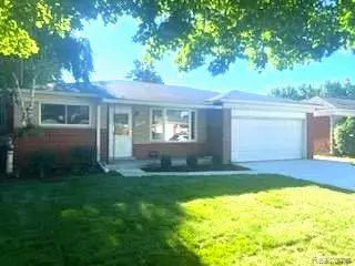 30806 RIDGEFIELD Avenue, Warren, MI 48088