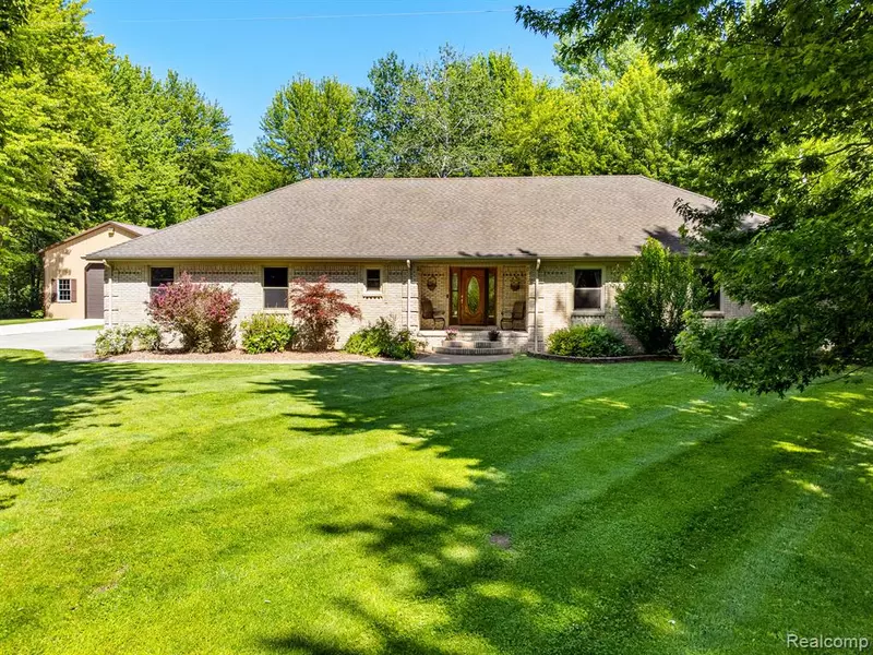 6631 Meldrum Road, Ira Twp, MI 48023