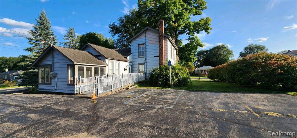 Pinckney Vlg, MI 48169,545 E MAIN Street
