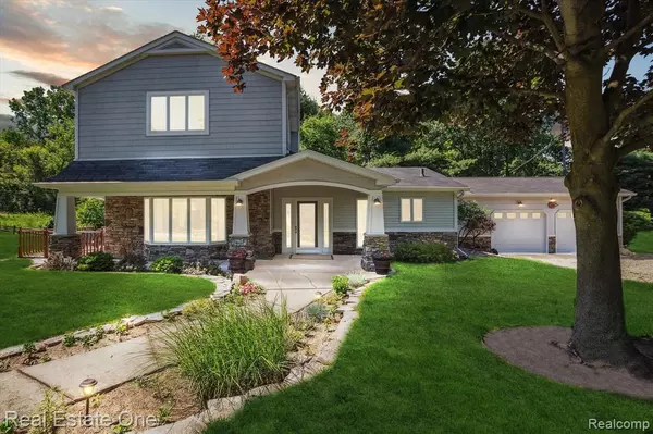 Milford Twp, MI 48380,1865 ORCHARD Hill