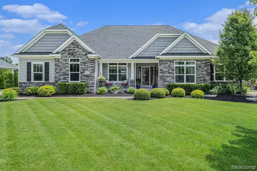16393 CARRIE Lane, Fenton Twp, MI 48430