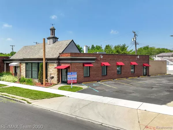 15620 MICHIGAN Avenue, Dearborn, MI 48126