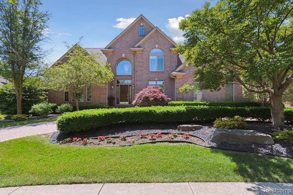 Northville Twp, MI 48168,17032 HIGHLAND Lane