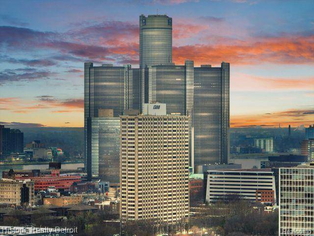 Detroit, MI 48207,1300 E LAFAYETTE 610-11