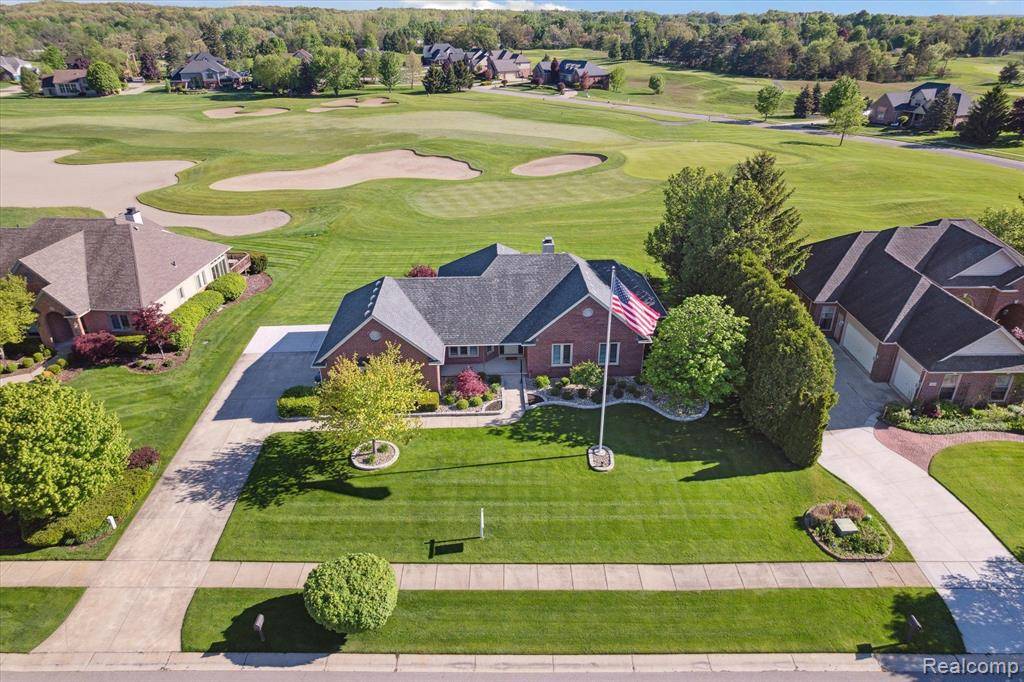 1162 SAINT ANDREWS, Highland Twp, MI 48357