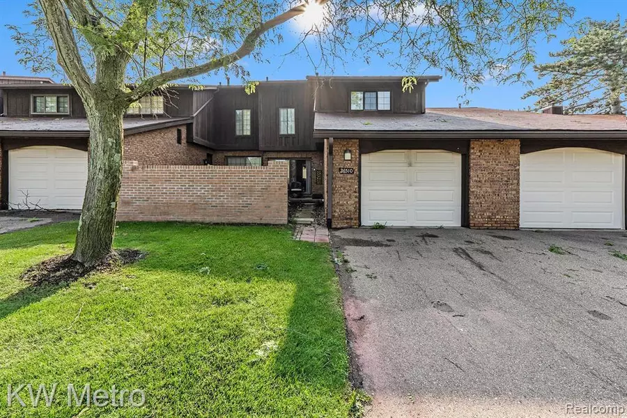 26510 INKSTER Road, Southfield, MI 48033
