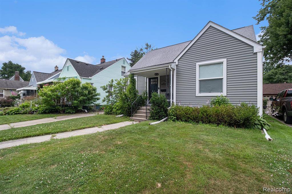 622 S Rembrandt Avenue, Royal Oak, MI 48067