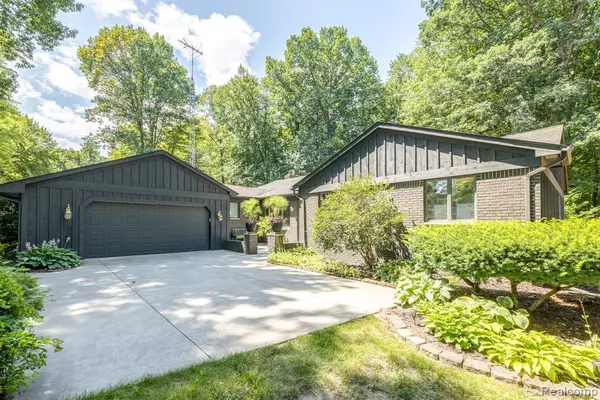 Fort Gratiot Twp, MI 48059,3629 W SURREY Lane