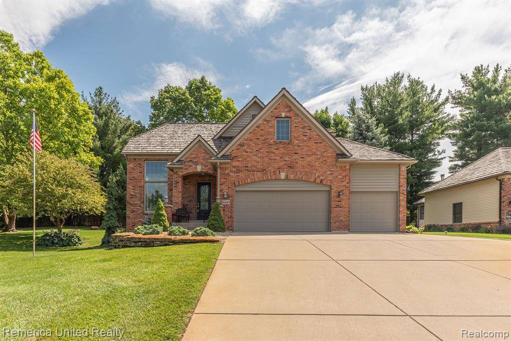 16443 DAWNLIGHT Drive, Fenton Twp, MI 48430