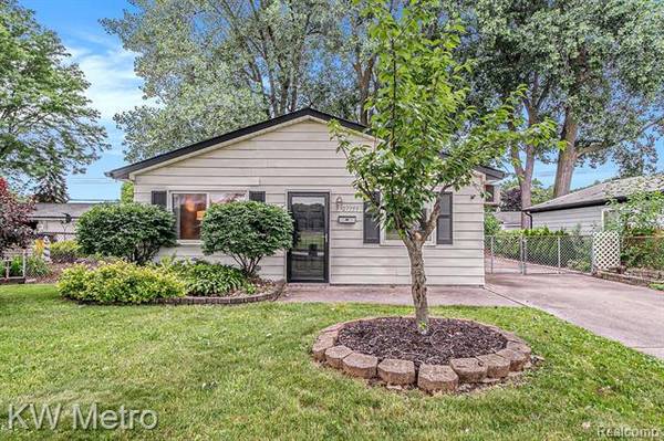 27355 Lorenz Street,  Madison Heights,  MI 48071