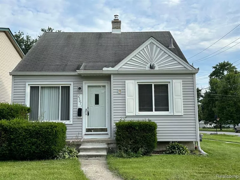 25071 MIDLAND, Redford, MI 48239