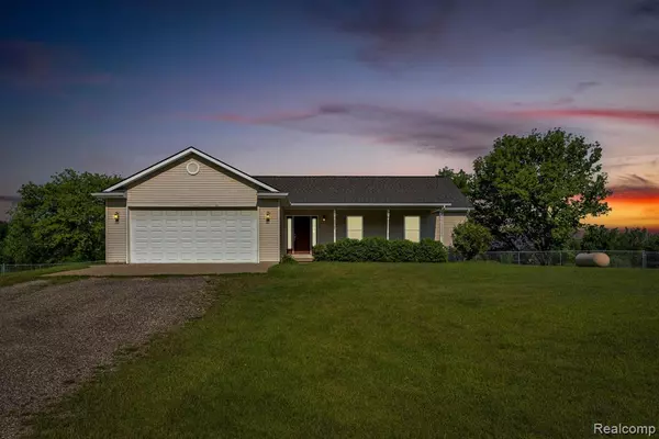 8636 BEARDSLEE Road, Bennington Twp, MI 48872