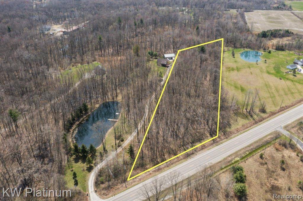01 V/L Wadhams  Road, Kimball Twp, MI 48074