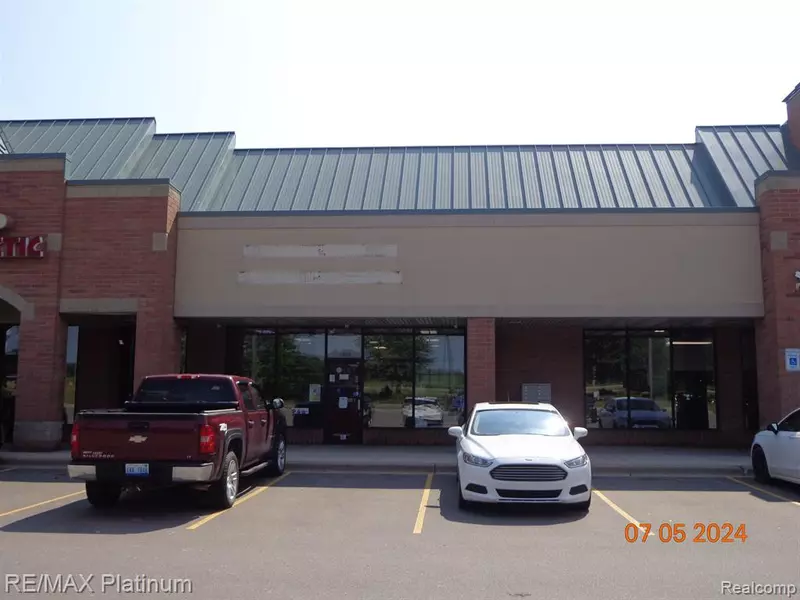1818 N OLD US 23, Hartland Twp, MI 48843