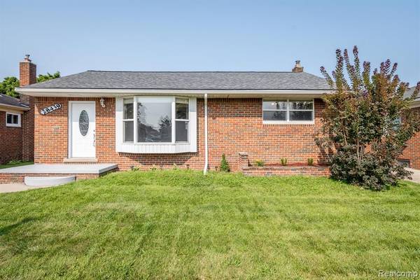 28439 PALMER Boulevard,  Madison Heights,  MI 48071