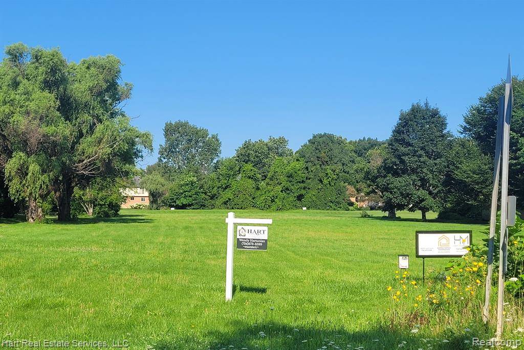 Plymouth Twp, MI 48170,8877 N CANTON CENTER Road