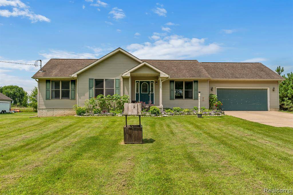 14278 MCCASLIN LAKE Road, Argentine Twp, MI 48451