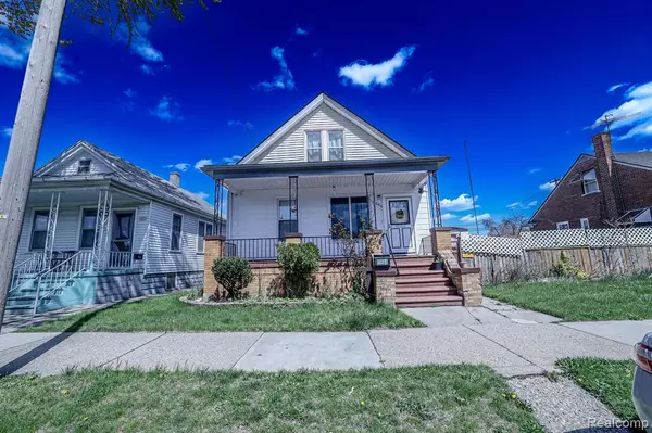 11684 MITCHELL Street, Hamtramck, MI 48212