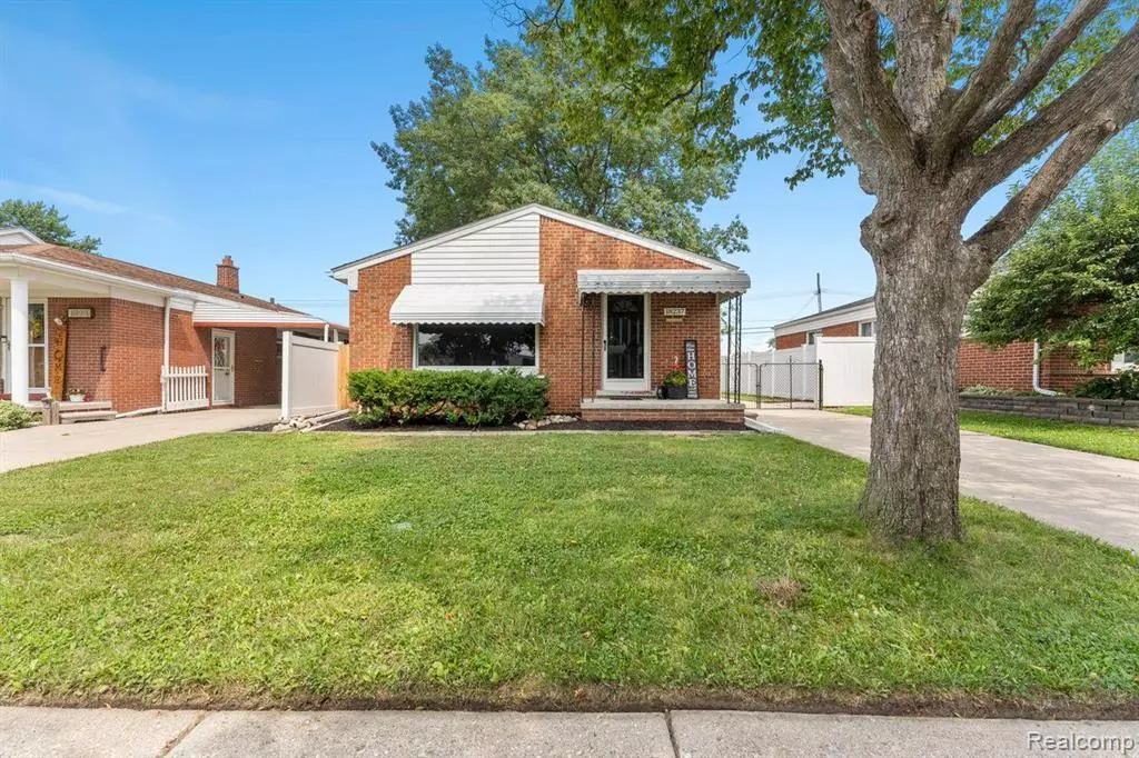 Riverview, MI 48193,18237 RAY Street