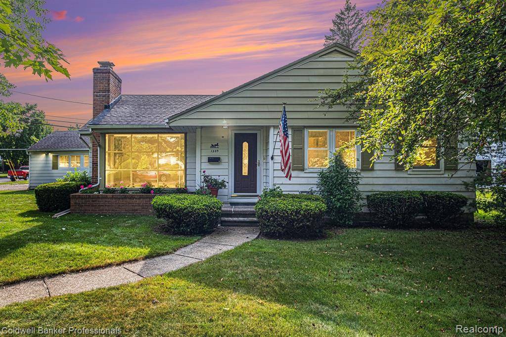 1309 ADAMS Street, Lapeer, MI 48446