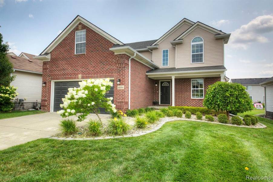 4096 Peach Tree Lane, Howell, MI 48843