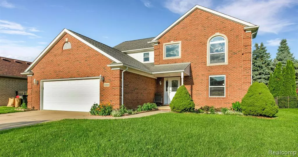 41664 STONEHENGE MANOR Drive, Clinton Township, MI 48038