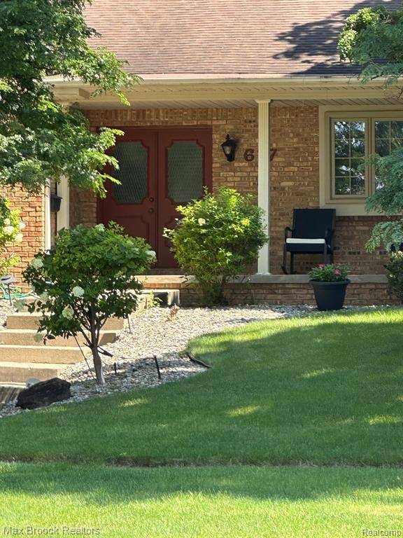 617 BOUTELL Drive,  Grand Blanc,  MI 48439
