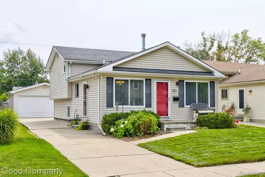 3676 TYLER Avenue, Berkley, MI 48072