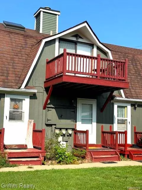 411-B Fowler  Street 1 Unit 3, Howell, MI 48843