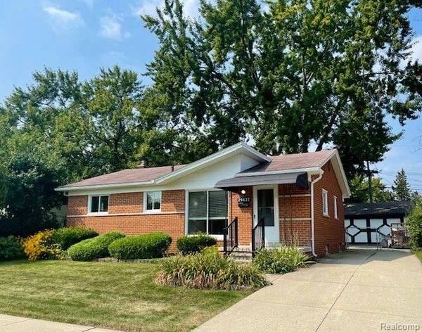 29627 SPOON Avenue, Madison Heights, MI 48071