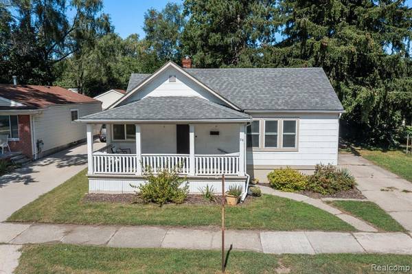 86 W BROCKTON Avenue, Madison Heights, MI 48071