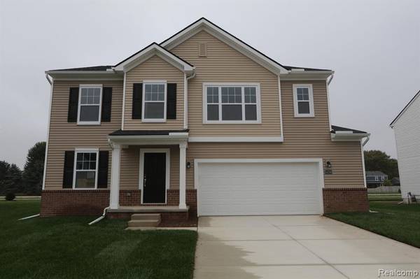 54598 HERON Circle, Chesterfield, MI 48047