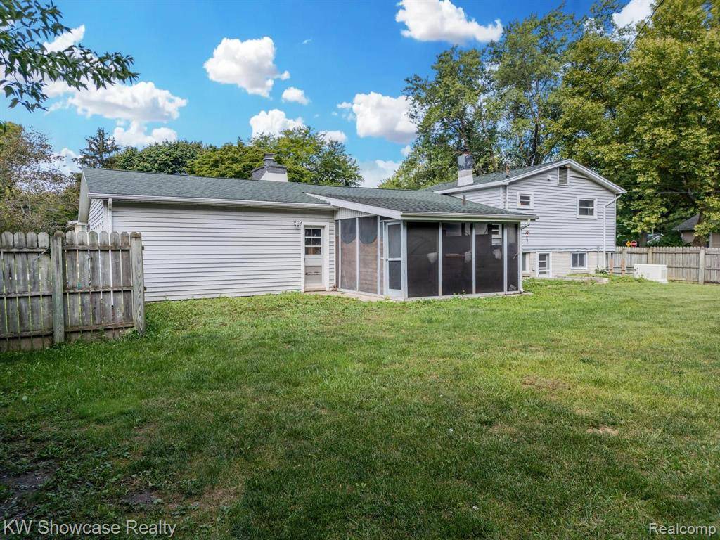 1315 CENTER Drive, Mt. Pleasant, MI 48858