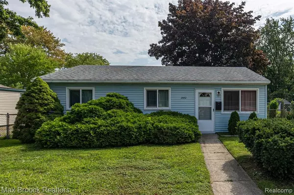 Ferndale, MI 48220,2952 GRAYSON Street