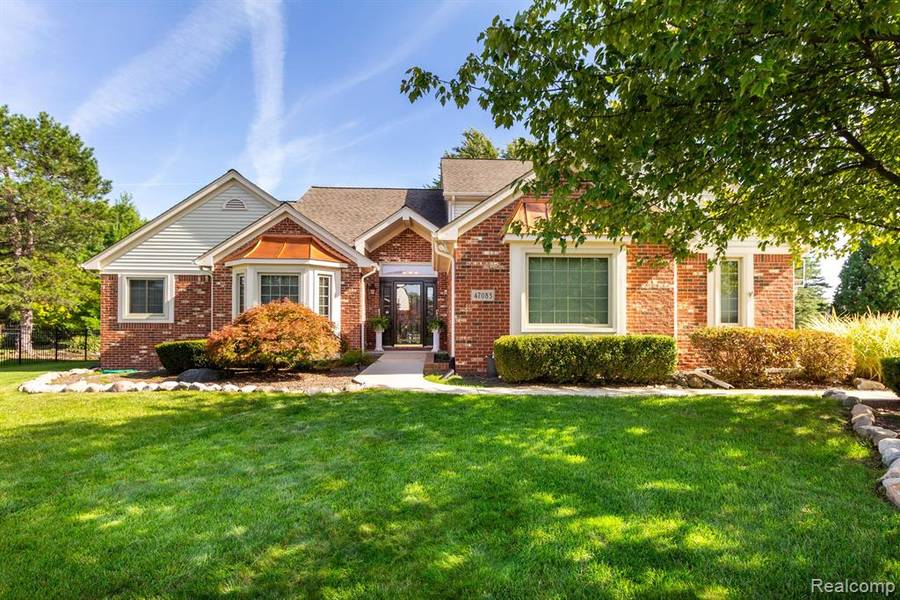 47083 LYNDON Avenue, Canton Twp, MI 48187