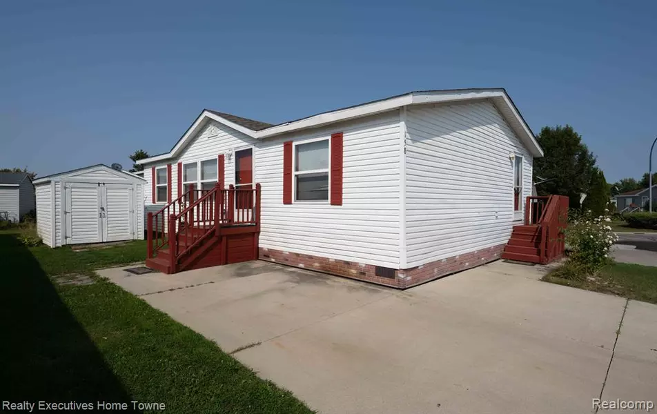 158 Southbrook Court, Port Huron, MI 48060